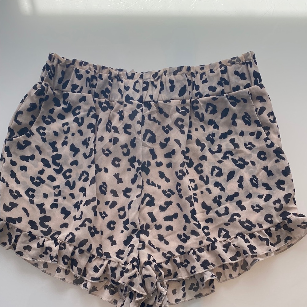 High Waist Tan and Black Shorts with Leopard Print